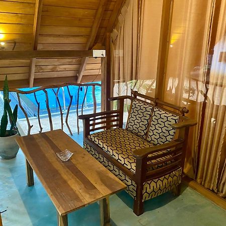 Habarana New Star Homestay Bagian luar foto